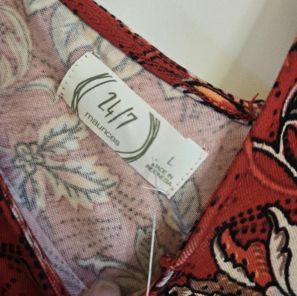 🌸Floral Sleeveless V-Neck Cropped Jumpsuit w/ Pockets – Soft Rayon Blend L🌸 - Picture 5 of 7